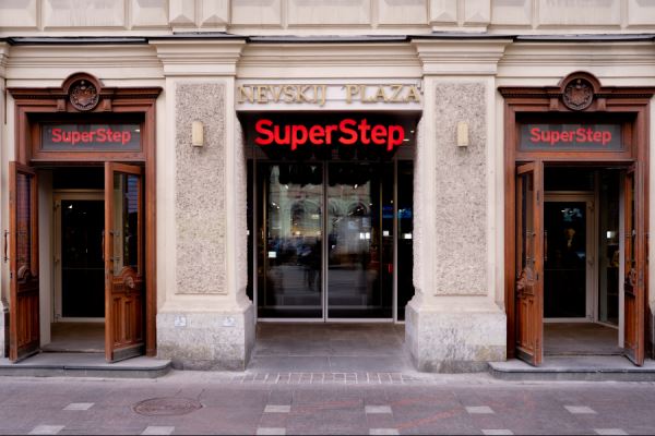 В Петербурге состоится официальное открытие флагманского магазина SuperStep