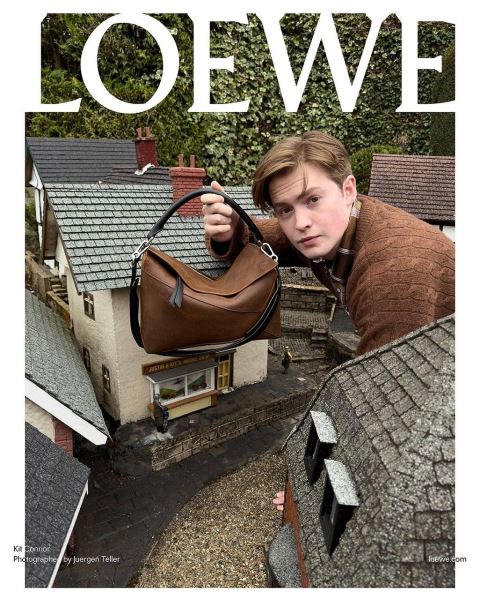 Loewe показал рекламную кампанию новой осенне-зимней коллекции