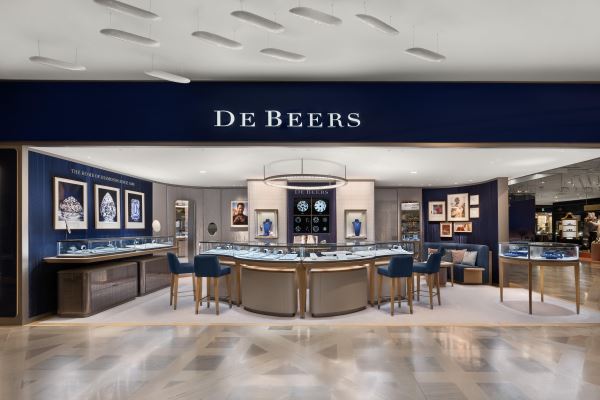 De Beers откроет флагманский магазин в Париже