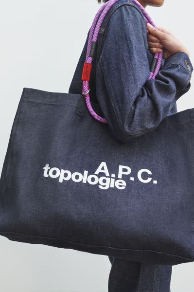 A.P.C. выпустил коллаборацию с японской маркой Topologie